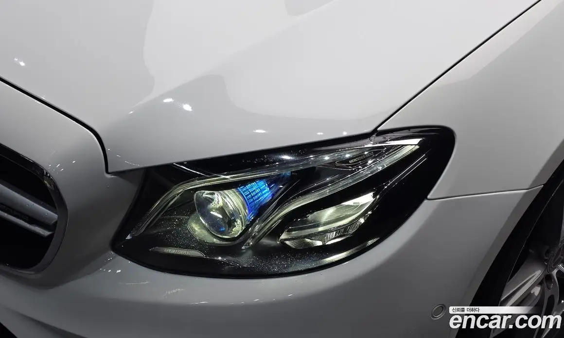Mercedes-Benz E-Class 2019 1.9 автомат (гидро), фото 8