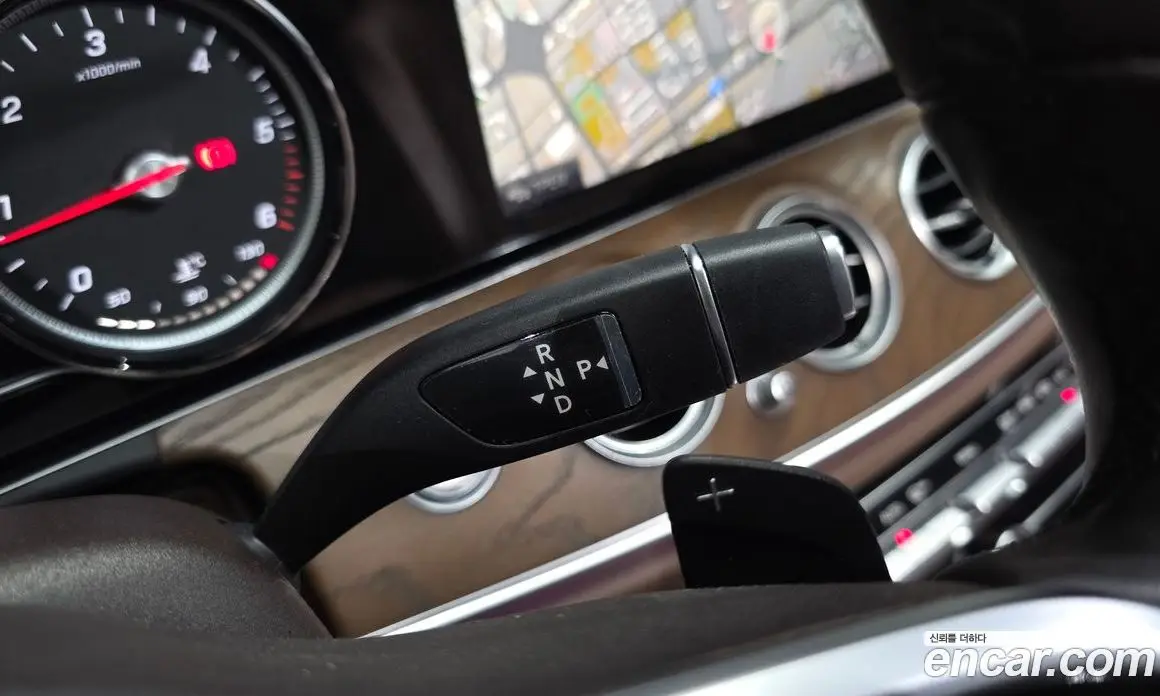 Mercedes-Benz E-Class 2019 1.9 автомат (гидро), фото 12 Mercedes-Benz E-Class 2019 1.9 автомат (гидро), фото 12