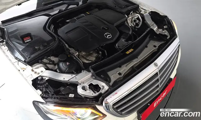 Mercedes-Benz E-Class 2019 1.9 автомат (гидро), миниатюра 6 Mercedes-Benz E-Class 2019 1.9 автомат (гидро), миниатюра 6