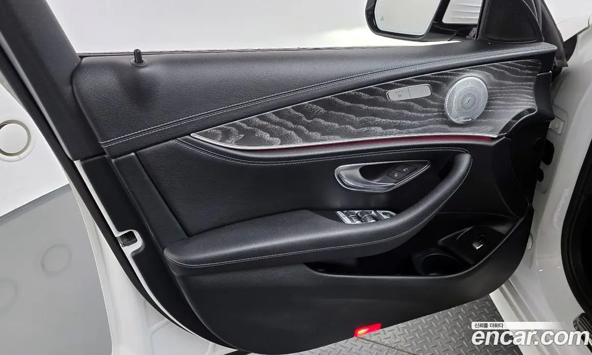 Mercedes-Benz E-Class 2020 2.0 автомат (гидро), фото 14