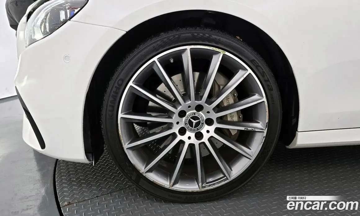 Mercedes-Benz E-Class 2020 2.0 автомат (гидро), фото 5