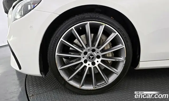 Mercedes-Benz E-Class 2020 2.0 автомат (гидро), миниатюра 5