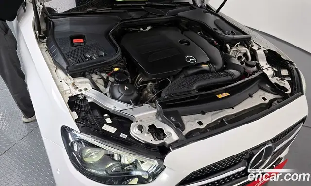 Mercedes-Benz E-Class 2020 2.0 автомат (гидро), миниатюра 6