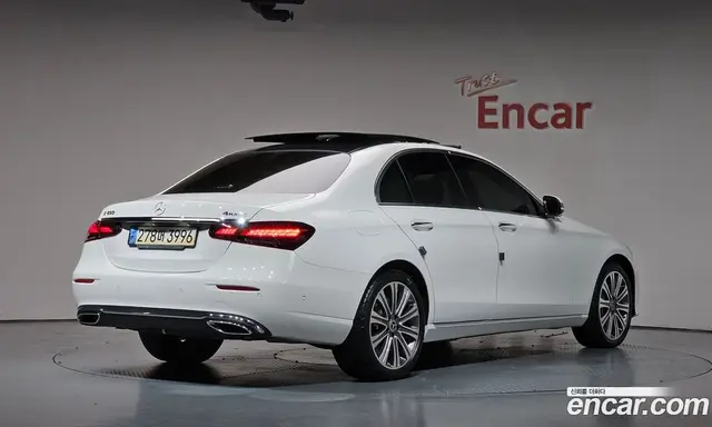 Mercedes-Benz E-Class, 2022, 62 343 км