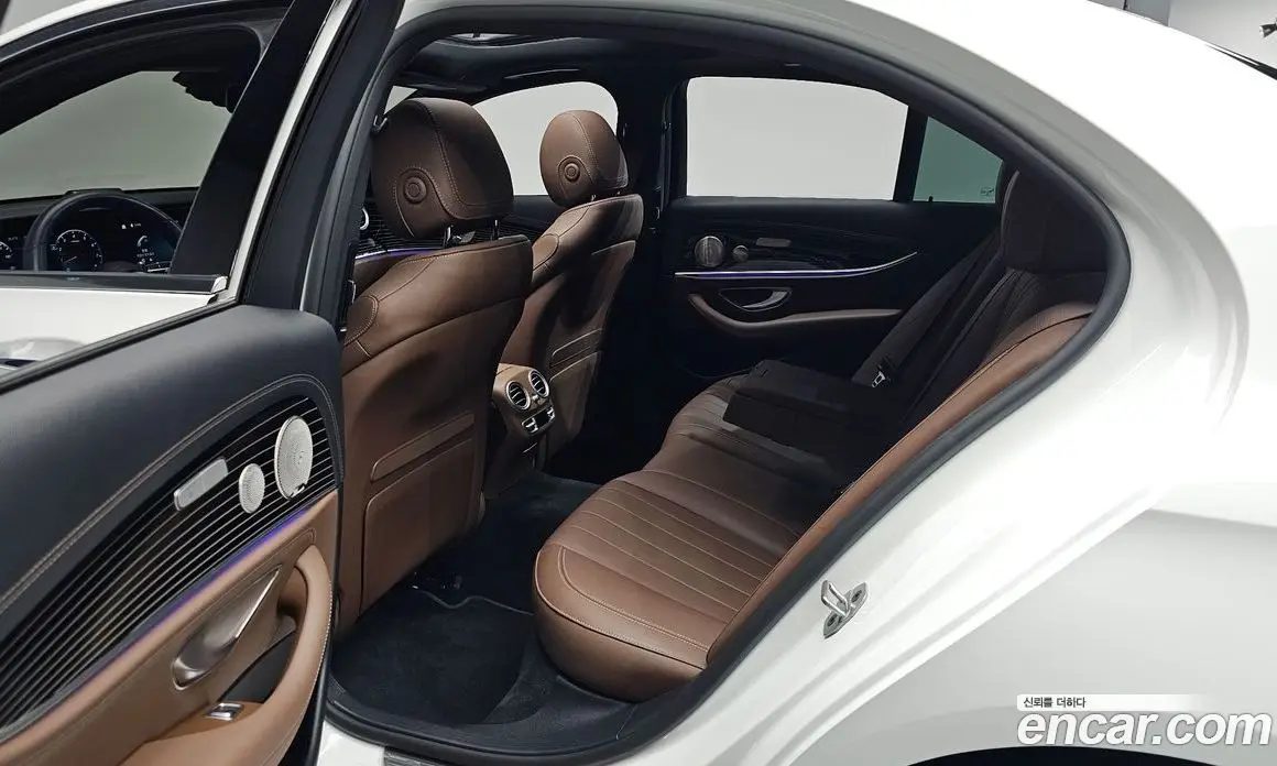 Mercedes-Benz E-Class 2022 3.0 автомат (гидро), фото 17 Mercedes-Benz E-Class 2022 3.0 автомат (гидро), фото 17
