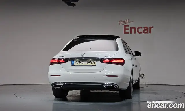 Mercedes-Benz E-Class 2022 3.0 автомат (гидро), миниатюра 3 Mercedes-Benz E-Class 2022 3.0 автомат (гидро), миниатюра 3