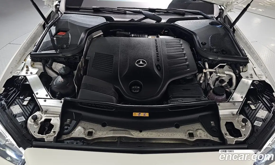 Mercedes-Benz E-Class 2022 3.0 автомат (гидро), фото 5 Mercedes-Benz E-Class 2022 3.0 автомат (гидро), фото 5