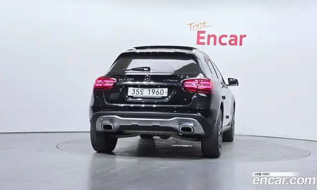 Mercedes-Benz GLA-Class 2018 2.0 автомат (гидро), миниатюра 4 Mercedes-Benz GLA-Class 2018 2.0 автомат (гидро), миниатюра 4