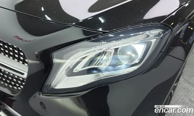 Mercedes-Benz GLA-Class 2018 2.0 автомат (гидро), миниатюра 8 Mercedes-Benz GLA-Class 2018 2.0 автомат (гидро), миниатюра 8