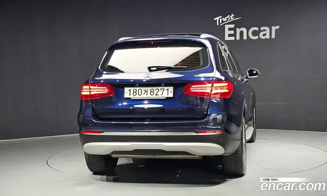 Mercedes-Benz GLC-Class 2018 2.0 автомат (гидро), миниатюра 4 Mercedes-Benz GLC-Class 2018 2.0 автомат (гидро), миниатюра 4