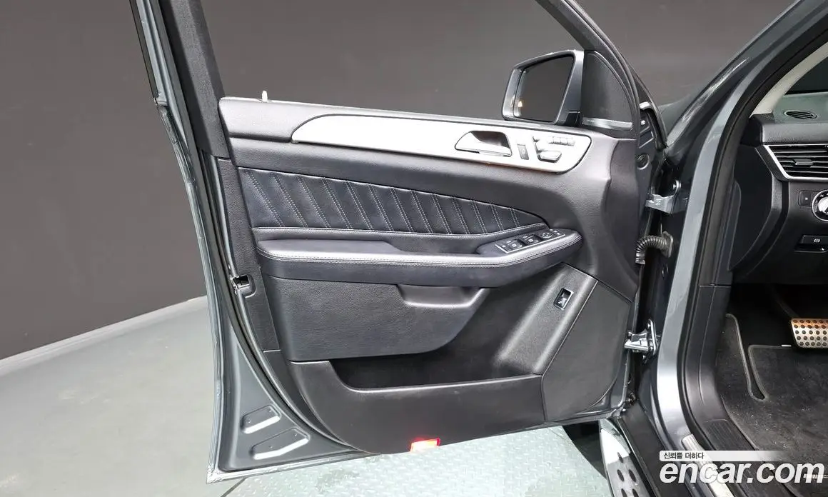 Mercedes-Benz GLE-Class 2018 3.0 автомат (гидро), фото 14