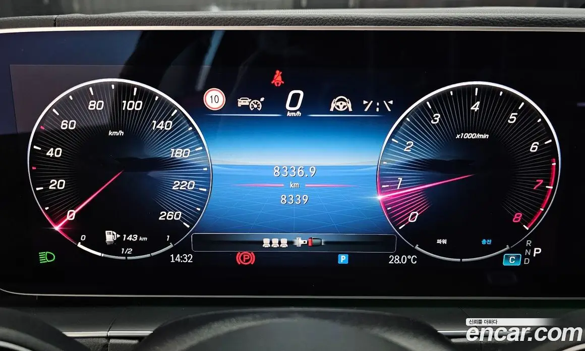 Mercedes-Benz GLE-Class 2025 2.0 автомат (гидро), фото 11