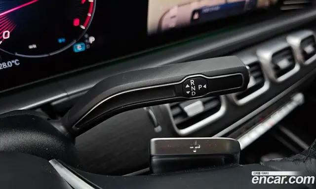 Mercedes-Benz GLE-Class 2025 2.0 автомат (гидро), миниатюра 12