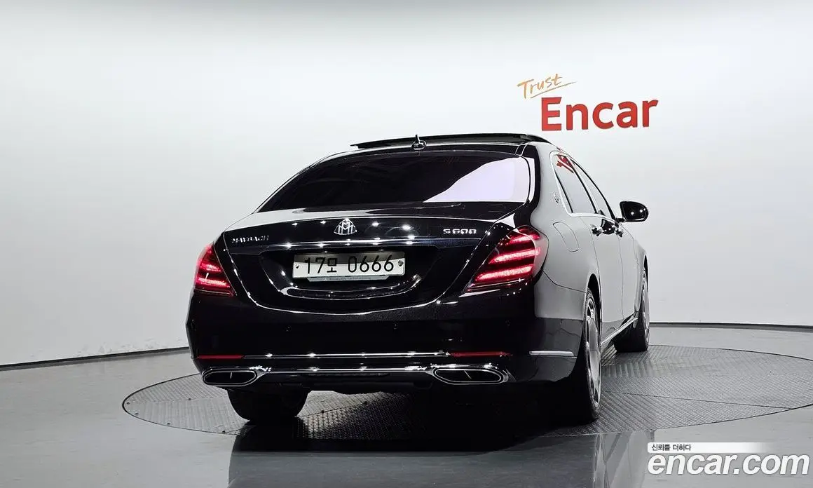 Mercedes-Benz S-Class 2016 4.7 автомат (гидро), фото 3 Mercedes-Benz S-Class 2016 4.7 автомат (гидро), фото 3