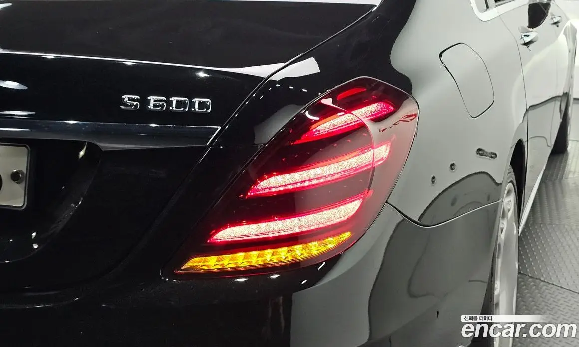 Mercedes-Benz S-Class 2016 4.7 автомат (гидро), фото 8 Mercedes-Benz S-Class 2016 4.7 автомат (гидро), фото 8