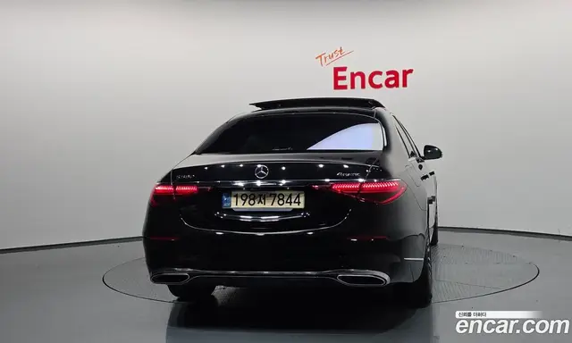 Mercedes-Benz S-Class 2021 4.0 автомат (гидро), миниатюра 4