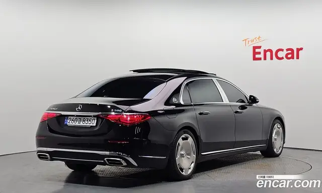 Mercedes-Benz S-Class 2023 4.0 автомат (гидро), миниатюра 2
