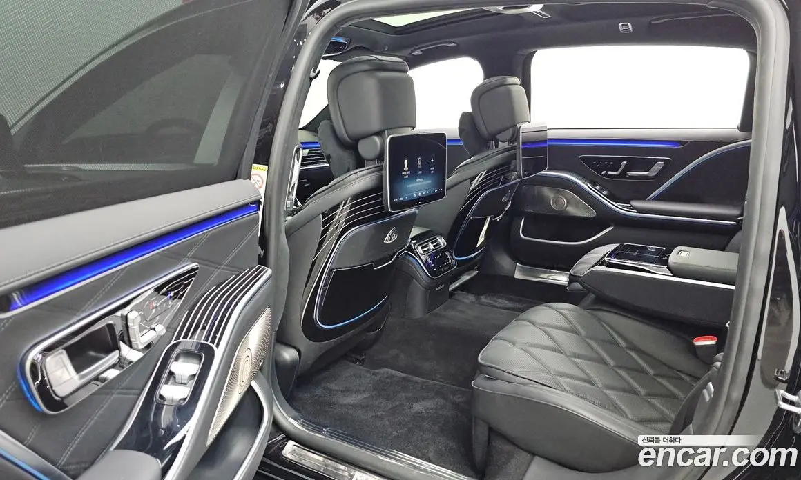 Mercedes-Benz S-Class 2023 4.0 автомат (гидро), фото 17