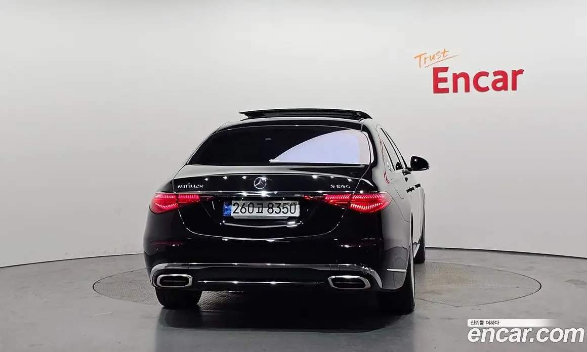 Mercedes-Benz S-Class 2023 4.0 автомат (гидро), фото 4