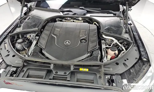 Mercedes-Benz S-Class 2023 4.0 автомат (гидро), миниатюра 6