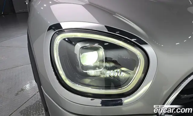 Mini Countryman 2023 1.5 автомат (гидро), миниатюра 8