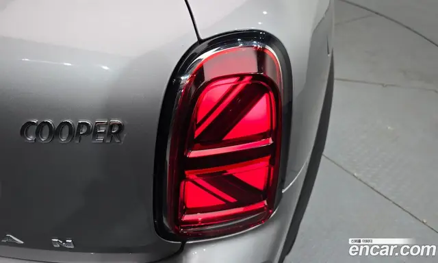 Mini Countryman 2023 1.5 автомат (гидро), миниатюра 9