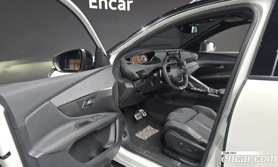 Peugeot 3008 2019 1.5 автомат (гидро), фото 12 Peugeot 3008 2019 1.5 автомат (гидро), фото 12