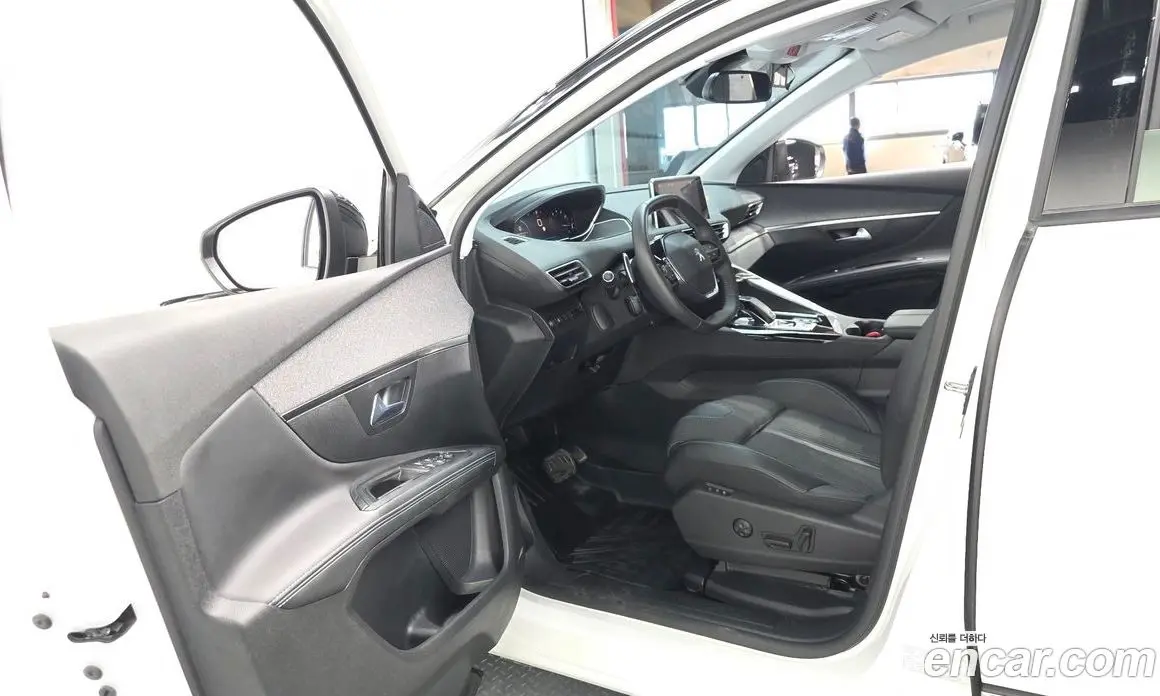 Peugeot 5008 2022 1.2 автомат (гидро), фото 13 Peugeot 5008 2022 1.2 автомат (гидро), фото 13