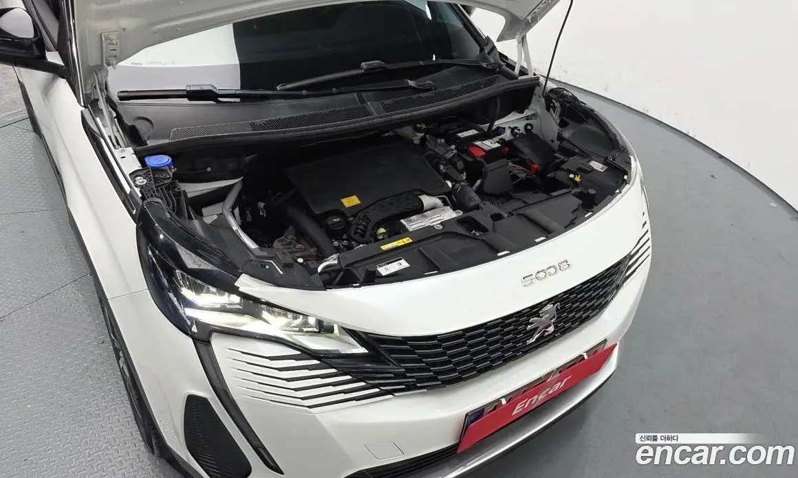 Peugeot 5008 2022 1.2 автомат (гидро), фото 6 Peugeot 5008 2022 1.2 автомат (гидро), фото 6