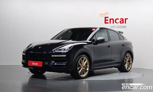 Porsche Cayenne, 2022, 13 040 км