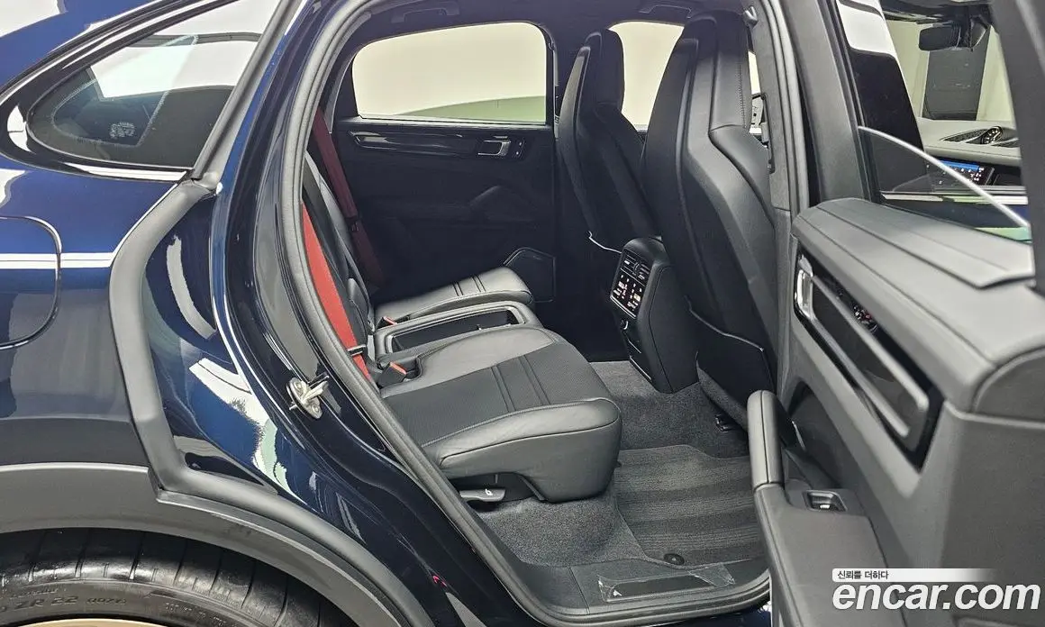Porsche Cayenne 2022 4.0 автомат (гидро), фото 17 Porsche Cayenne 2022 4.0 автомат (гидро), фото 17