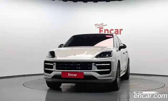 Porsche Cayenne 2024 3.0 автомат (гидро), миниатюра 2