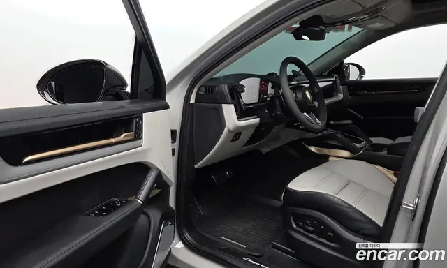 Porsche Cayenne 2024 3.0 автомат (гидро), миниатюра 12