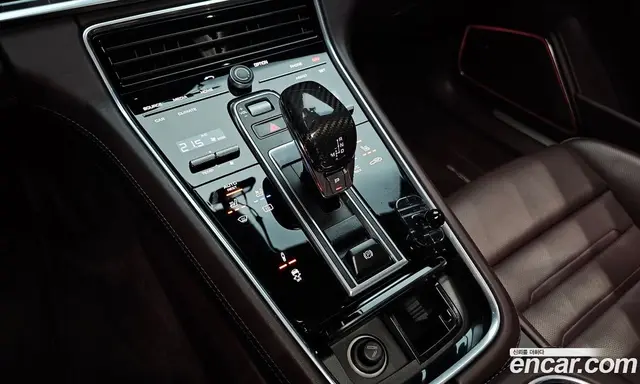 Porsche Panamera 2018 3.0 автомат (гидро), миниатюра 12