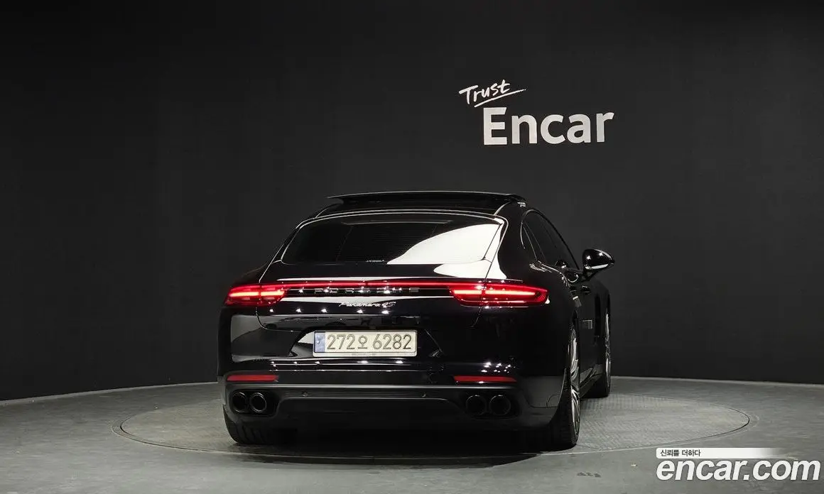 Porsche Panamera 2018 3.0 автомат (гидро), фото 4 Porsche Panamera 2018 3.0 автомат (гидро), фото 4
