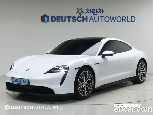 Porsche Taycan, 2023, 26 480 км