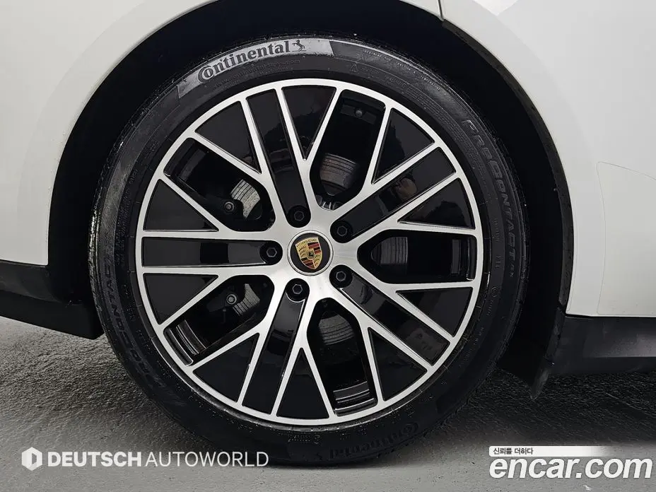 Porsche Taycan 2023 автомат (гидро), фото 5 Porsche Taycan 2023 автомат (гидро), фото 5