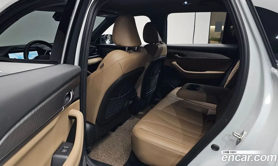 Renault (Samsung) Grand Koleos 2025 1.5 автомат (гидро), фото 17 Renault (Samsung) Grand Koleos 2025 1.5 автомат (гидро), фото 17