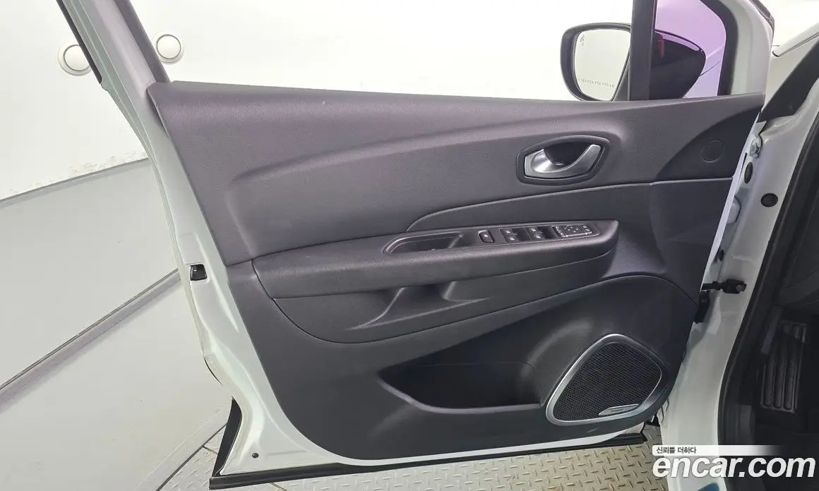 Renault (Samsung) QM3 2018 1.5 автомат (гидро), фото 14