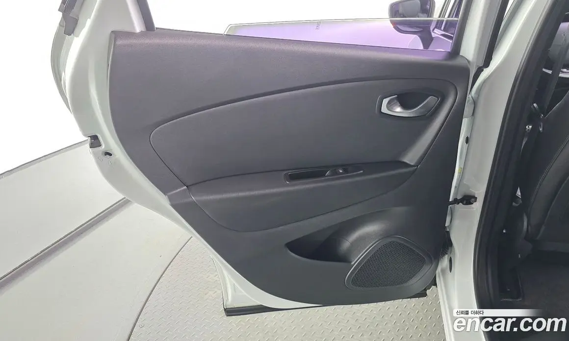 Renault (Samsung) QM3 2018 1.5 автомат (гидро), фото 15