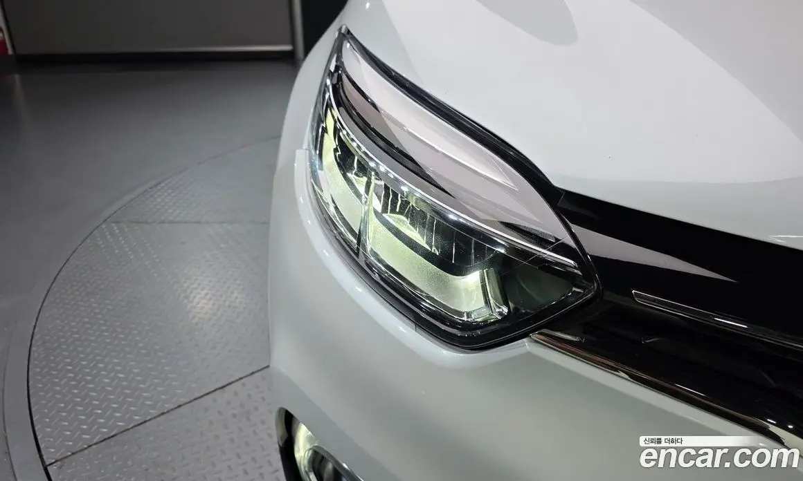Renault (Samsung) QM3 2018 1.5 автомат (гидро), фото 8