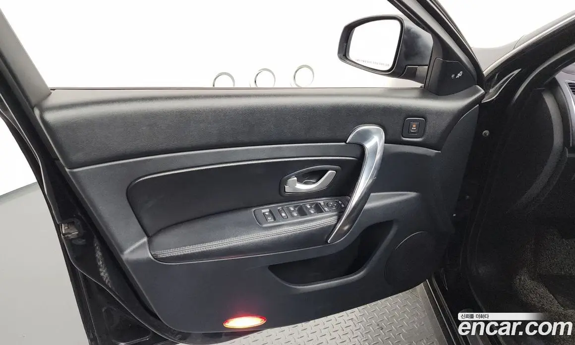 Renault (Samsung) SM5 2013 2.0 автомат (гидро), фото 14 Renault (Samsung) SM5 2013 2.0 автомат (гидро), фото 14