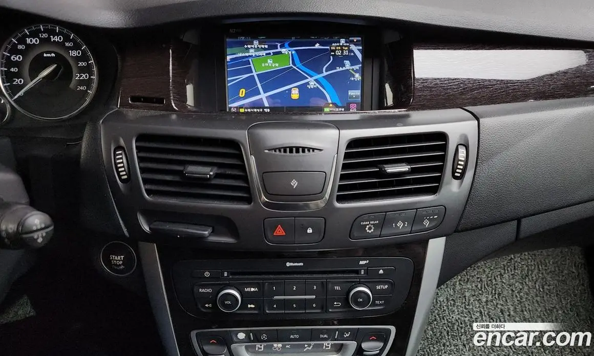 Renault (Samsung) SM5 2013 2.0 автомат (гидро), фото 19 Renault (Samsung) SM5 2013 2.0 автомат (гидро), фото 19