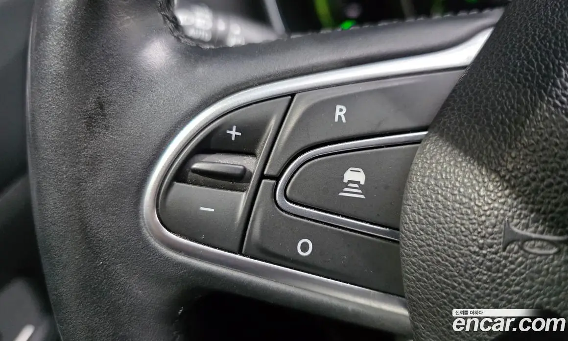 Renault (Samsung) SM6 2016 1.6 автомат (гидро), фото 20 Renault (Samsung) SM6 2016 1.6 автомат (гидро), фото 20