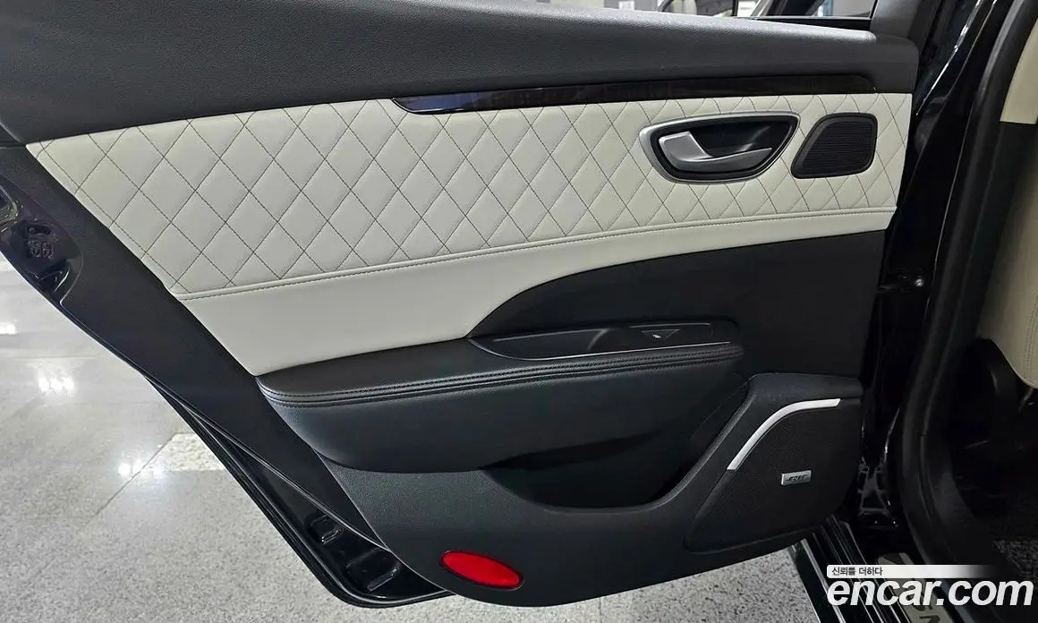 Renault (Samsung) SM6 2017 2.0 автомат (гидро), фото 14 Renault (Samsung) SM6 2017 2.0 автомат (гидро), фото 14