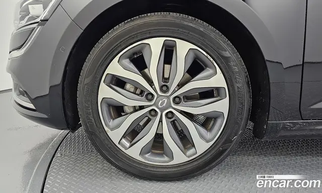 Renault (Samsung) SM6 2017 2.0 автомат (гидро), миниатюра 5 Renault (Samsung) SM6 2017 2.0 автомат (гидро), миниатюра 5