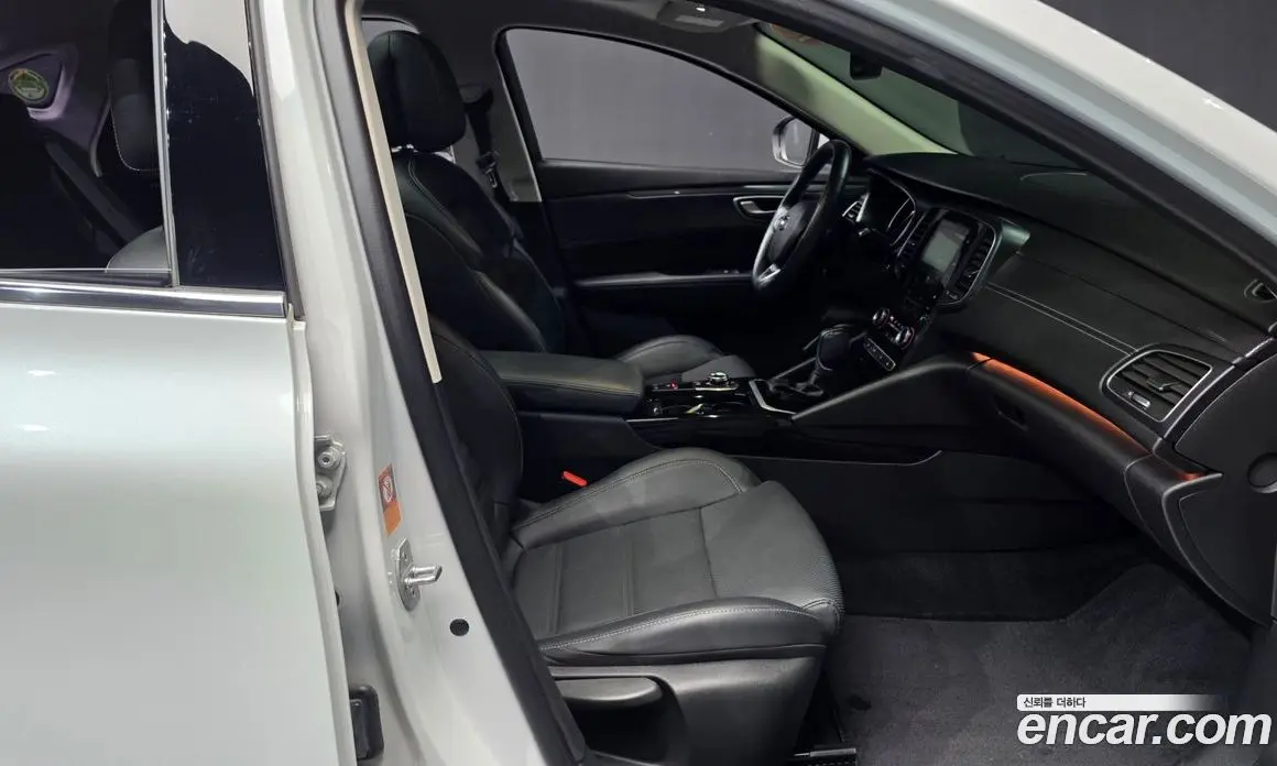 Renault (Samsung) SM6 2018 2.0 автомат (гидро), фото 17 Renault (Samsung) SM6 2018 2.0 автомат (гидро), фото 17