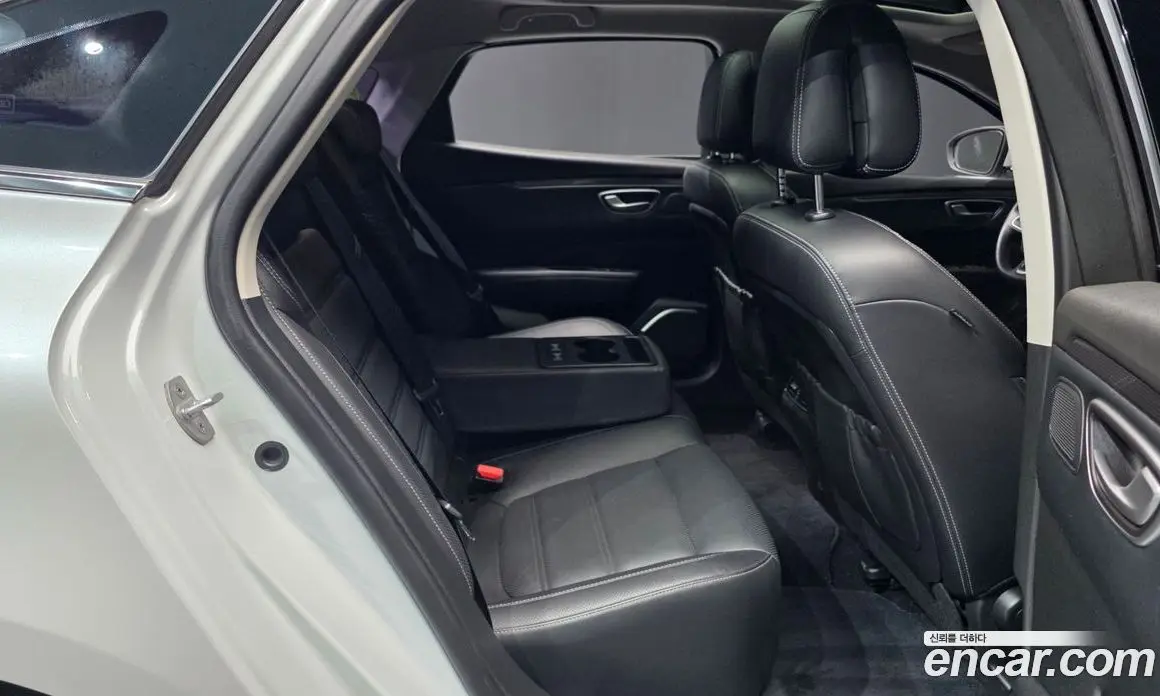 Renault (Samsung) SM6 2018 2.0 автомат (гидро), фото 18 Renault (Samsung) SM6 2018 2.0 автомат (гидро), фото 18