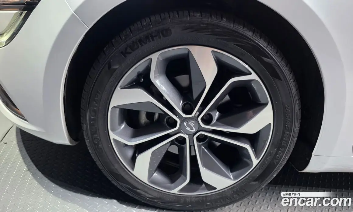 Renault (Samsung) SM6 2018 2.0 автомат (гидро), фото 5 Renault (Samsung) SM6 2018 2.0 автомат (гидро), фото 5