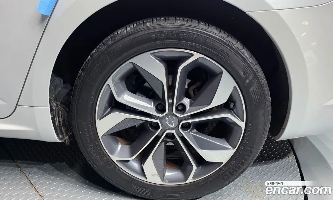 Renault (Samsung) SM6 2018 2.0 автомат (гидро), фото 7 Renault (Samsung) SM6 2018 2.0 автомат (гидро), фото 7